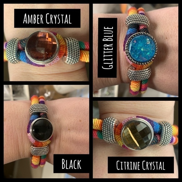 Ginger Snap Bracelet and Set of 2 Buttons Plaid - Picture 8 of 8